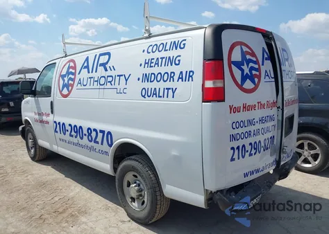 2015 Chevrolet Express 2500 Work Van из США, поврежденный, VIN 1GCWGFCF5F1242777